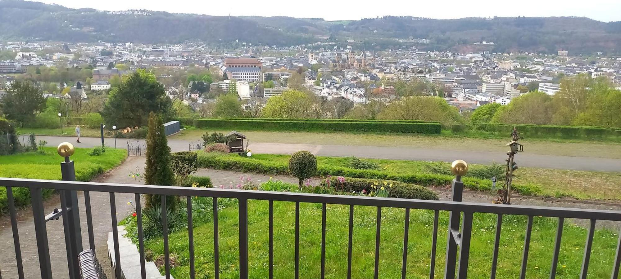 Ferienwohnungen Petrisberg Trier Exterior foto
