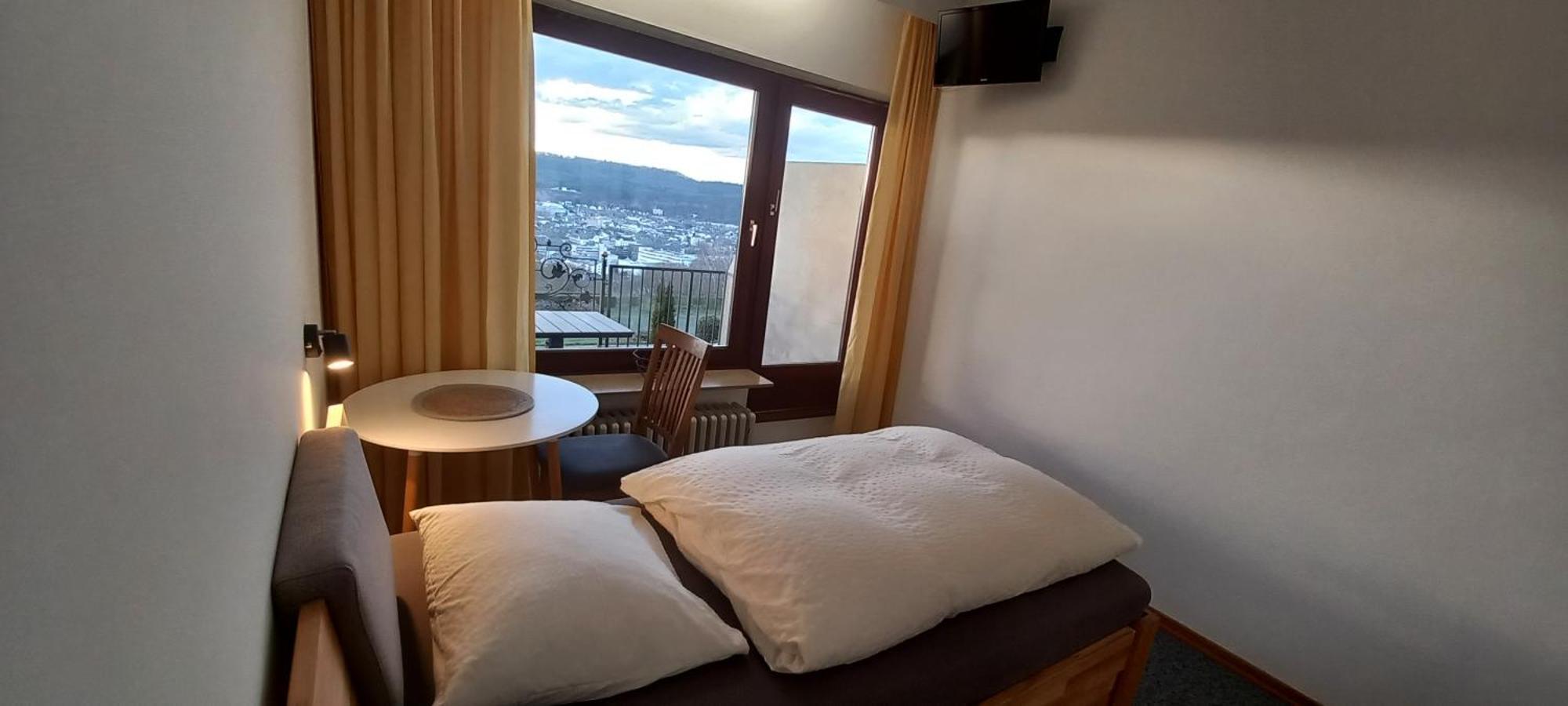 Ferienwohnungen Petrisberg Trier Zimmer foto