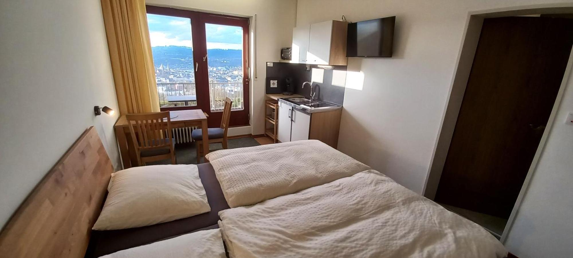 Ferienwohnungen Petrisberg Trier Zimmer foto