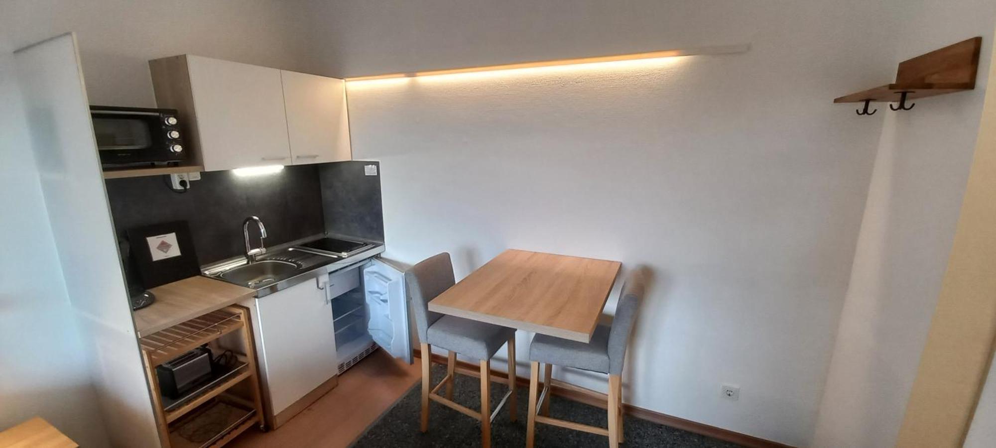 Ferienwohnungen Petrisberg Trier Zimmer foto