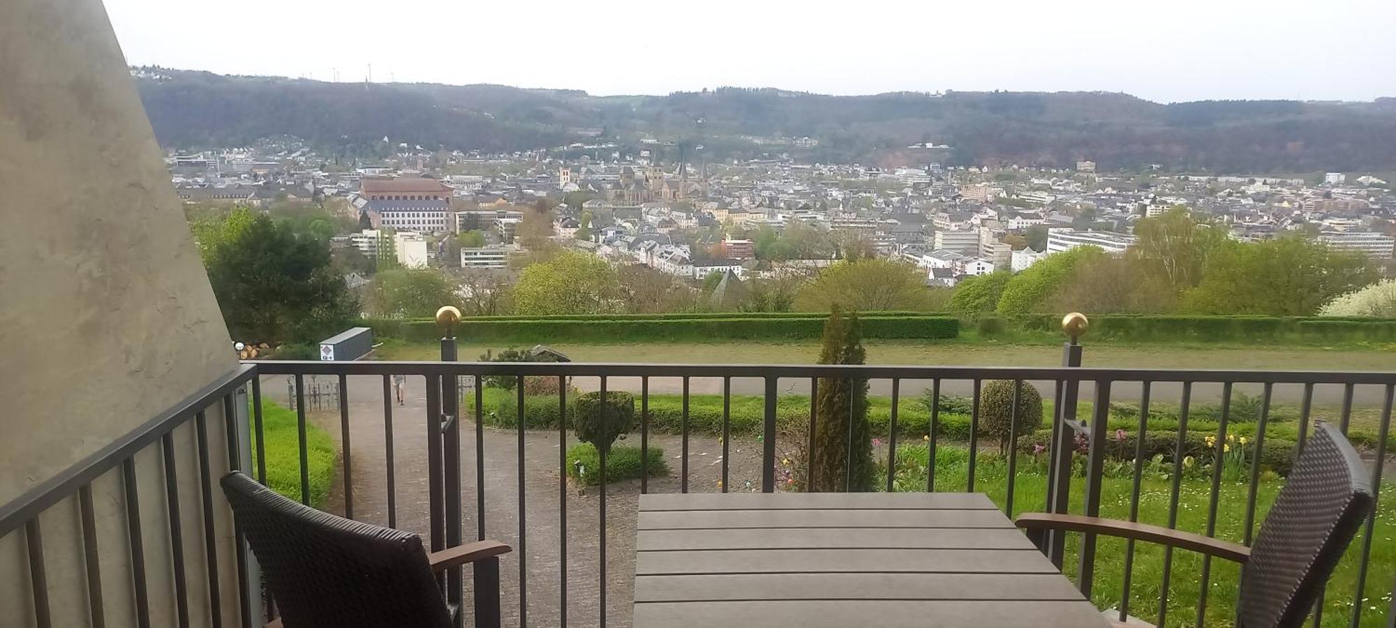 Ferienwohnungen Petrisberg Trier Zimmer foto